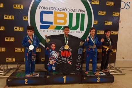 Lutadores da Associação Cássio Werneck conquistaram títulos importantes para Montes Claros